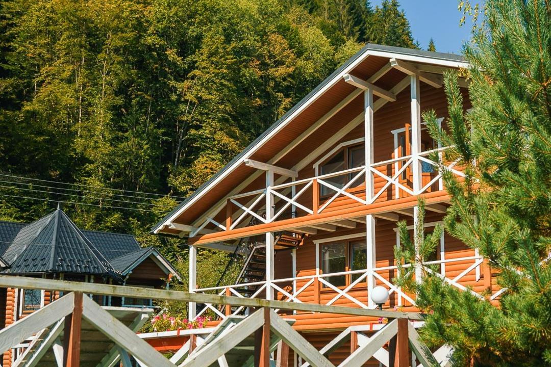 Gorycvit Hotel Verkhniy Yasenov Exterior foto