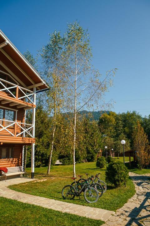 Gorycvit Hotel Verkhniy Yasenov Exterior foto