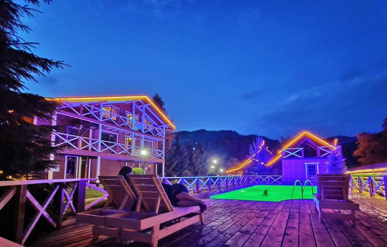 Gorycvit Hotel Verkhniy Yasenov Exterior foto