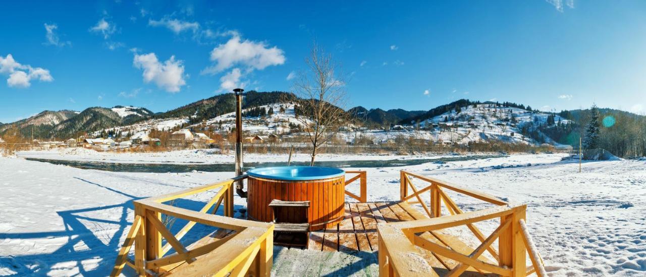 Gorycvit Hotel Verkhniy Yasenov Exterior foto